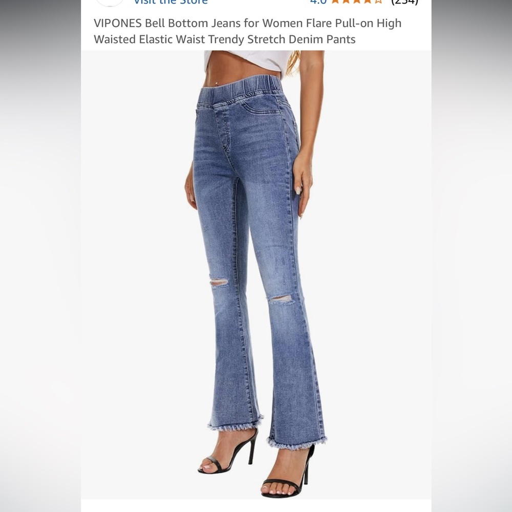 NWT Vipones Women's Stretchy, Distressed Flared Jeans